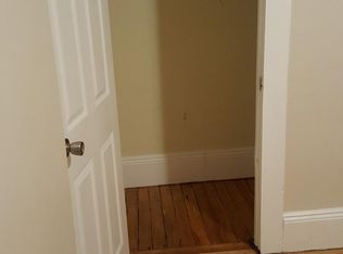 466 Bridge St APT 31, Lowell, MA 01850