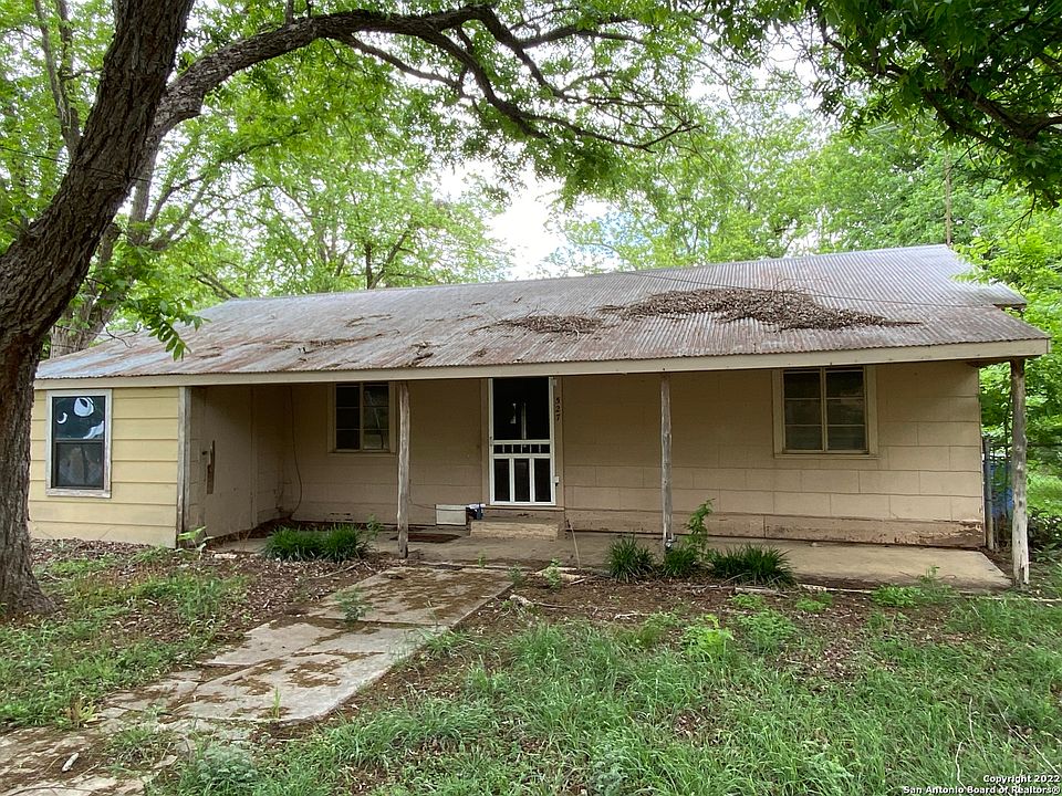 1st image of 527 Prexy Dr