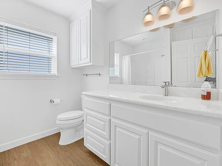 747 Waypoint Dr — Photo 32