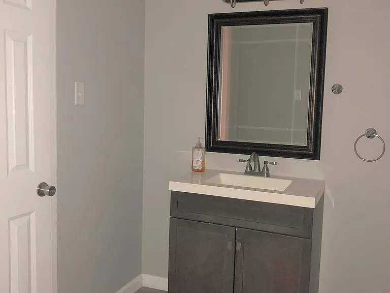 1513 Briarwood St — Photo 35