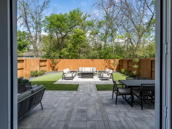 4926 Wunder Ln, Houston, TX 77069