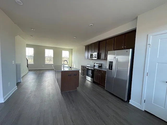 4603 Fountainbridge Ct — Photo 13