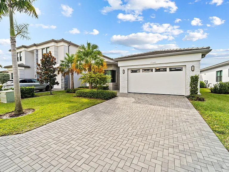 17345 Sea Blossom Way — Photo 2