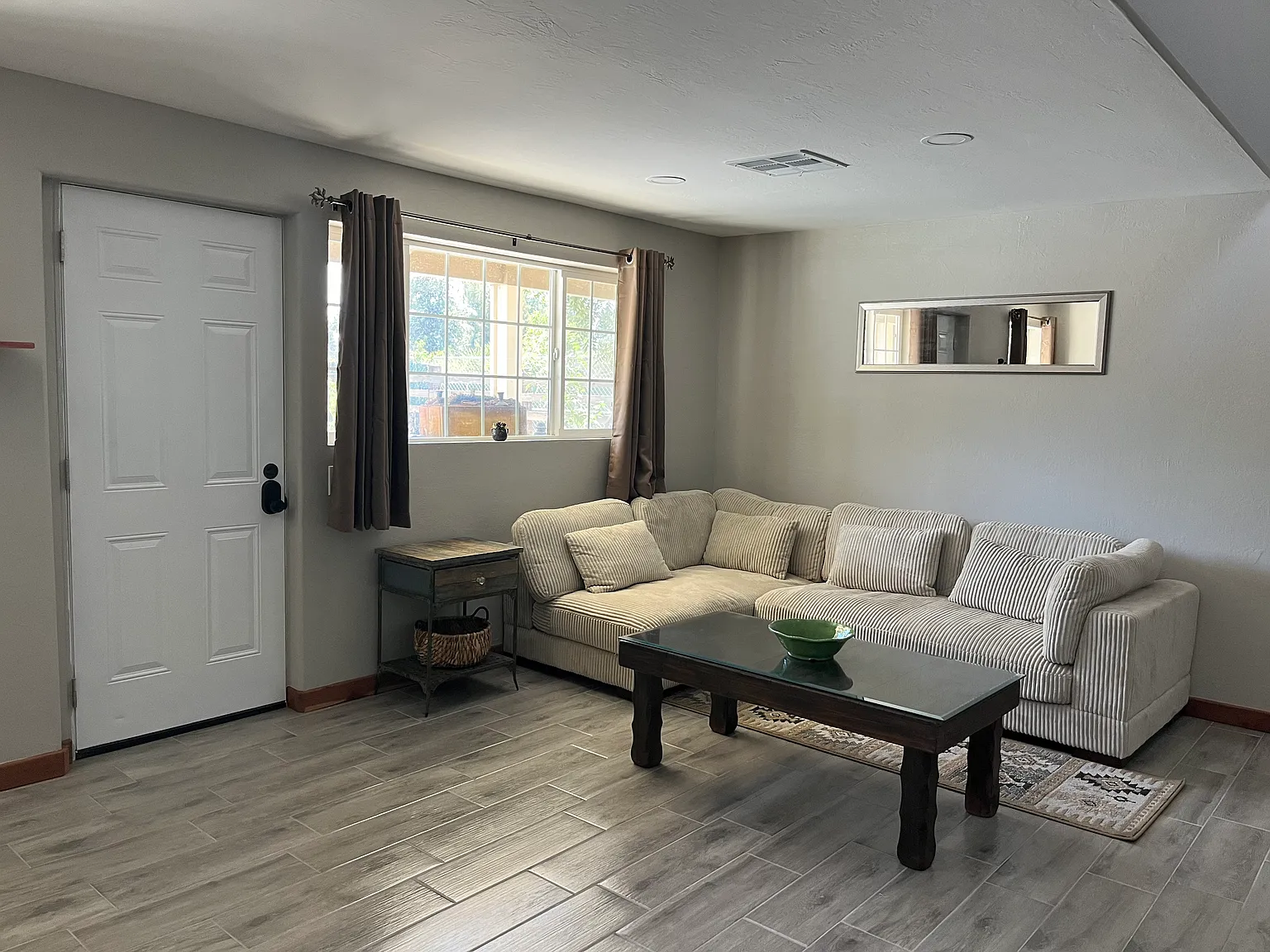 8114 E Olive Ave — Photo 2