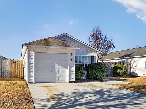 3rd image of 7217 Haskell Court