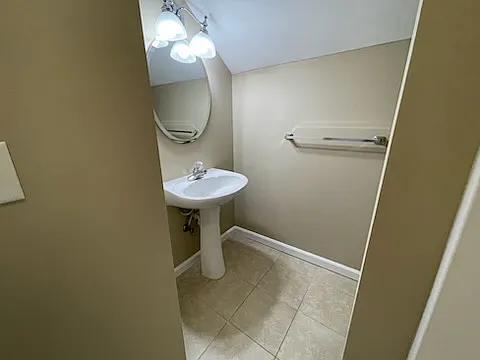 2633 Suffolk Dr — Photo 20