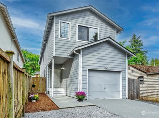 14047 Wayne Pl N, Seattle, WA 98133