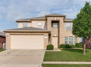1704 Wind Star Way, Fort Worth, TX 76108
