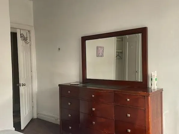 (undisclosed Address), New York, NY 10040