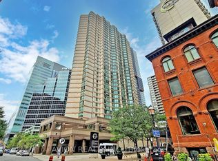 38 Elm St #3108, Toronto, ON M5G2K5