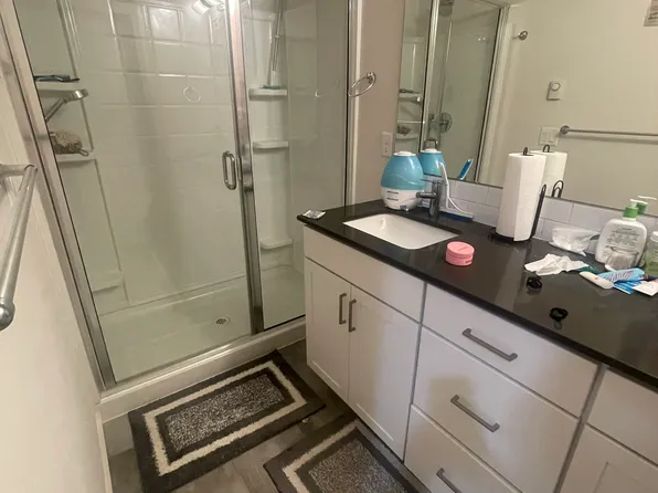 5118 164th St SW #D8, Edmonds, WA 98026