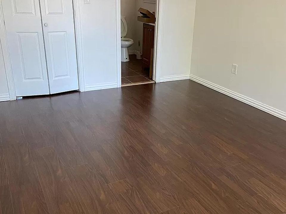 1st image of 609 Sylvan Dr