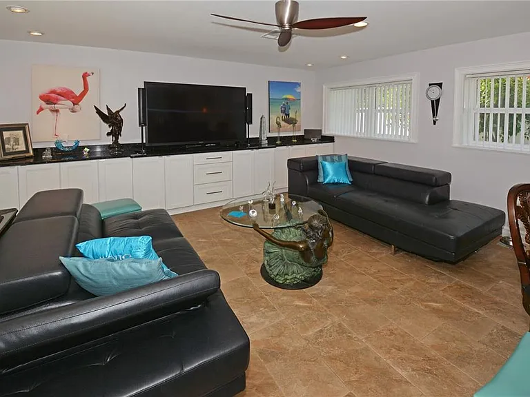 7020 Mango Ave S — Photo 19