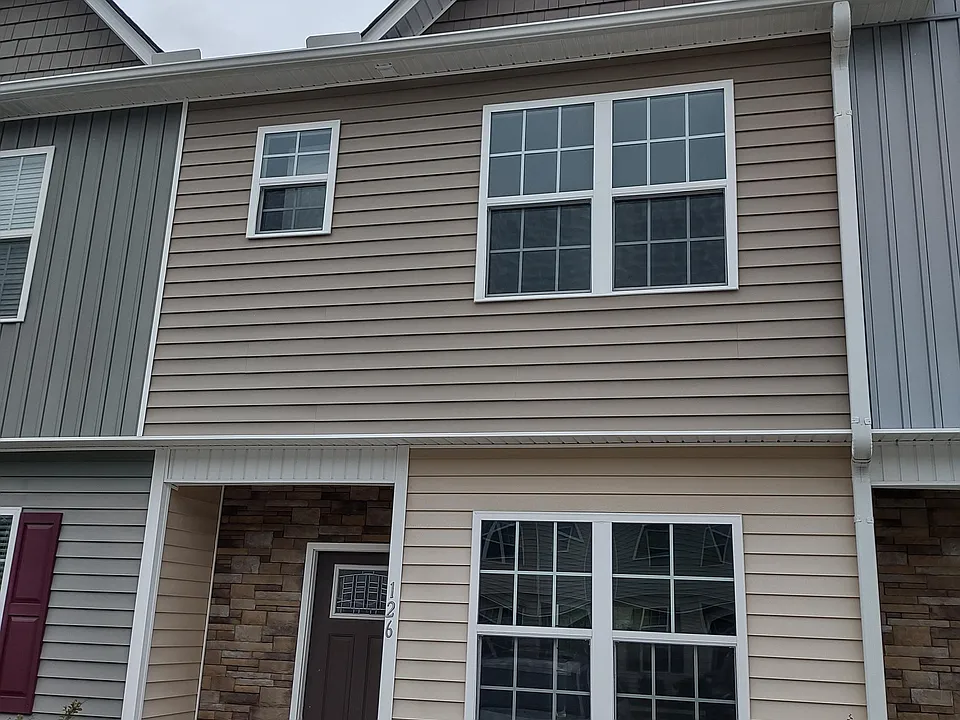 126 Beacon Woods Dr