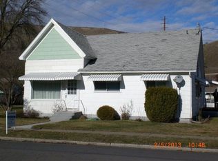 1705 Cedar St, Colfax, WA 99111