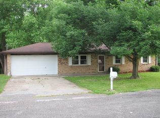 2517 Ollie St, Alton, IL 62002