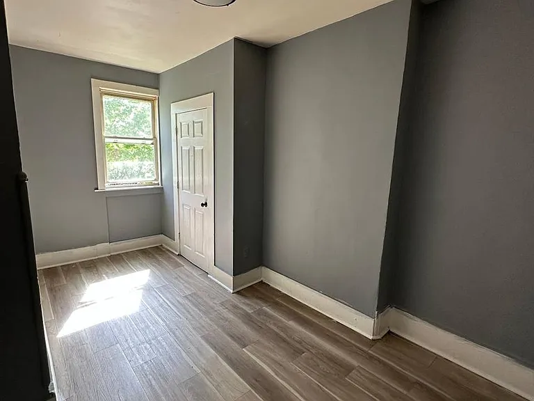 27 Clark St — Photo 6