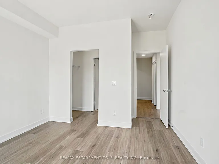 16 Melbourne Ave #307B — Photo 13