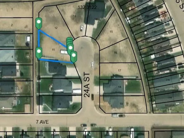 714 24a St, Wainwright, AB T9W 0B6