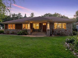 4024 Grimes Ave, Edina, MN 55416