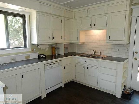 5th image of 931 E Columbia St