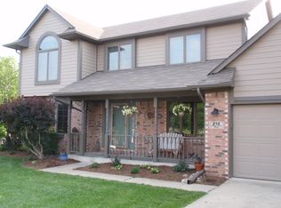 214 Linden Ridge Trl, Greenwood, IN 46142
