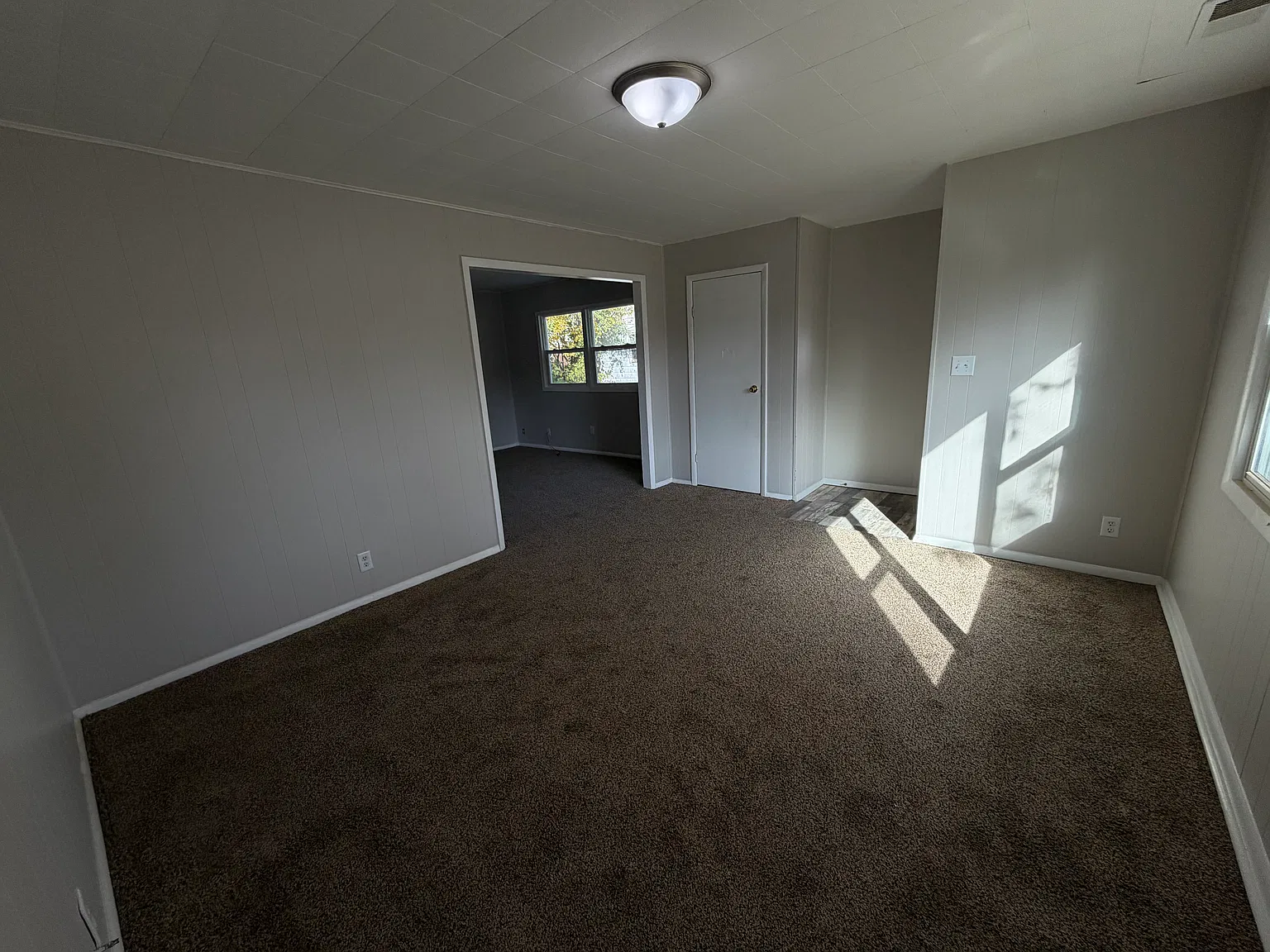 3 bed, 1164 sqft, $1,450 — Photo 3