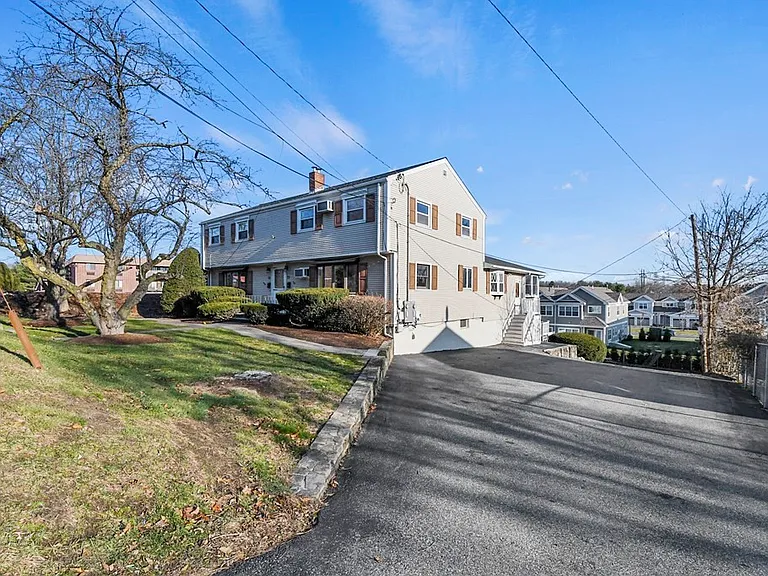 72 Cambridge Rd #2 — Photo 30