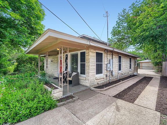 3rd image of 5214 Grover Ave