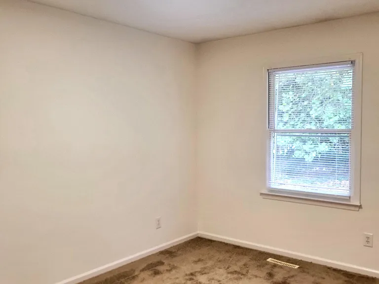 607 Longleaf Rd #B — Photo 15