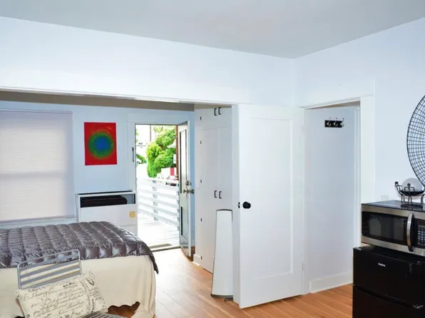 274 Cliff Dr APT 8, Laguna Beach, CA 92651