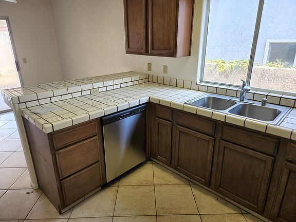 5th image of 54195 Avenida Madero