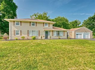 759 Bay Rd, Webster, NY 14580