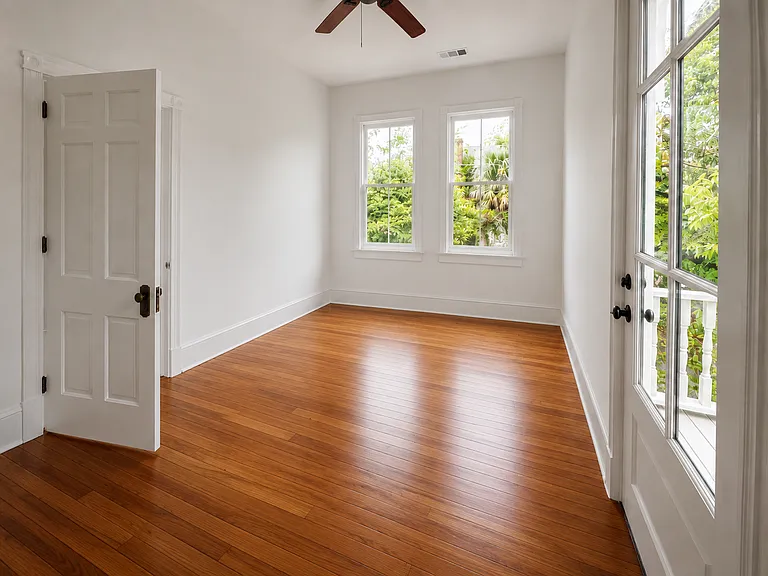1202 E Duffy St — Photo 31