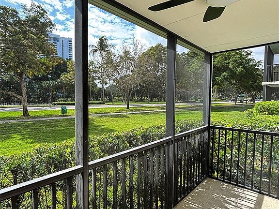 4th image of 3401 N Country Club Dr APT 116