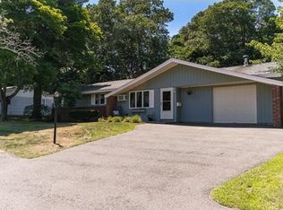 18 Cabot Rd, Danvers, MA 01923