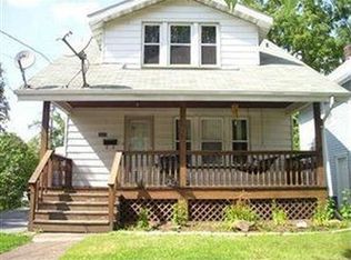 1227 Hollywood St NE, Warren, OH 44483