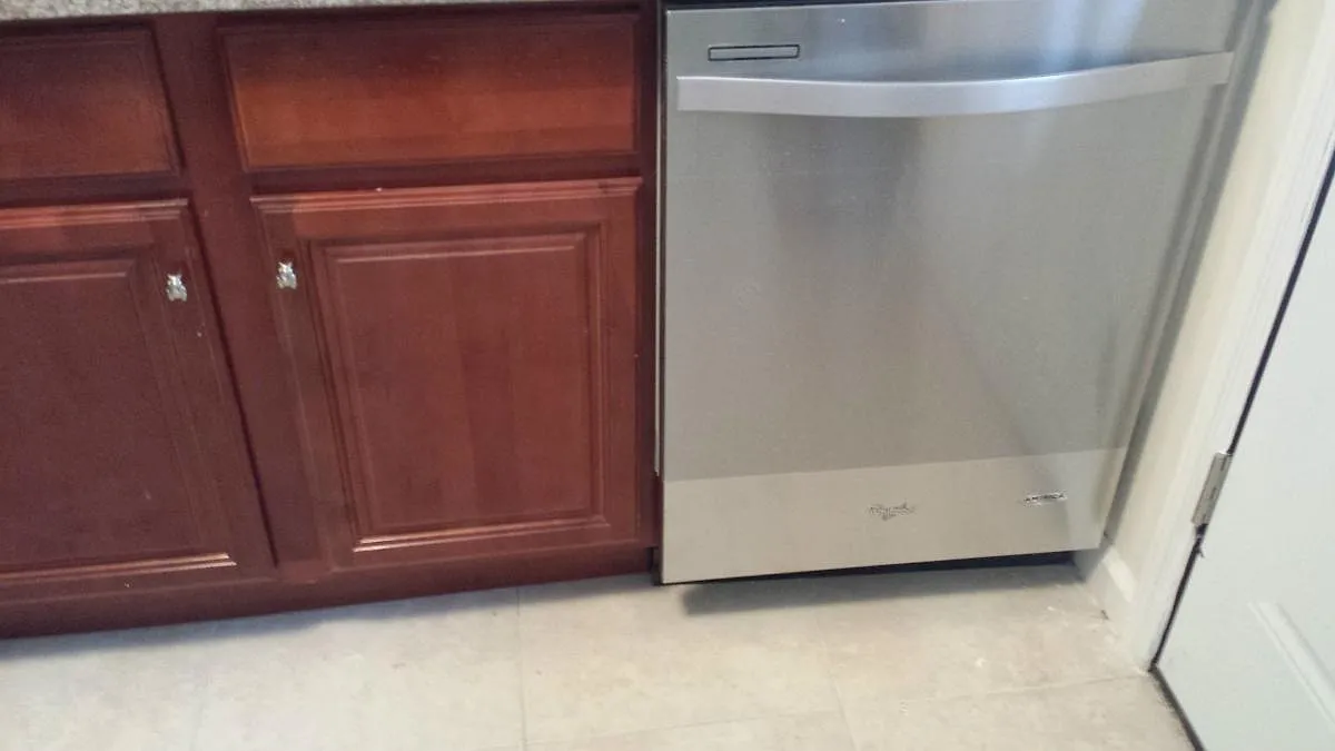 2 bed, 1.5 bath, 1080 sqft, $2,685 — Photo 4