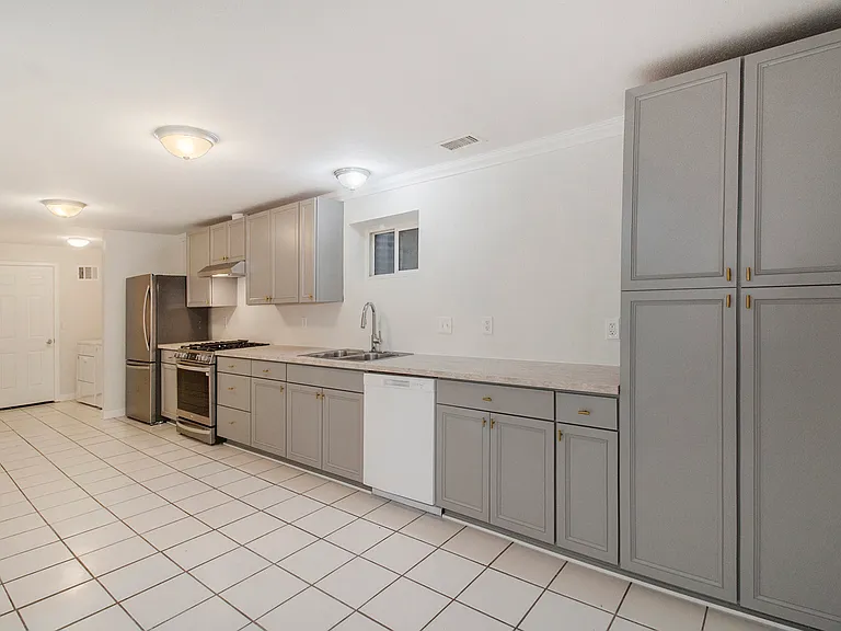 1145 Rosemary St — Photo 5