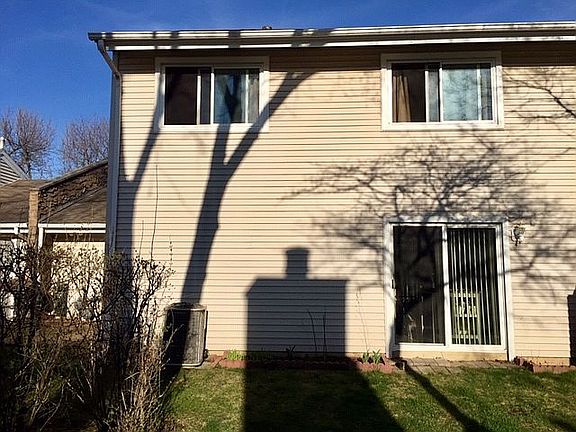 3rd image of 1354 N Whispering Springs Cir