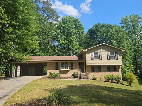 3175 Foxwood Trl SE, Smyrna, GA 30082