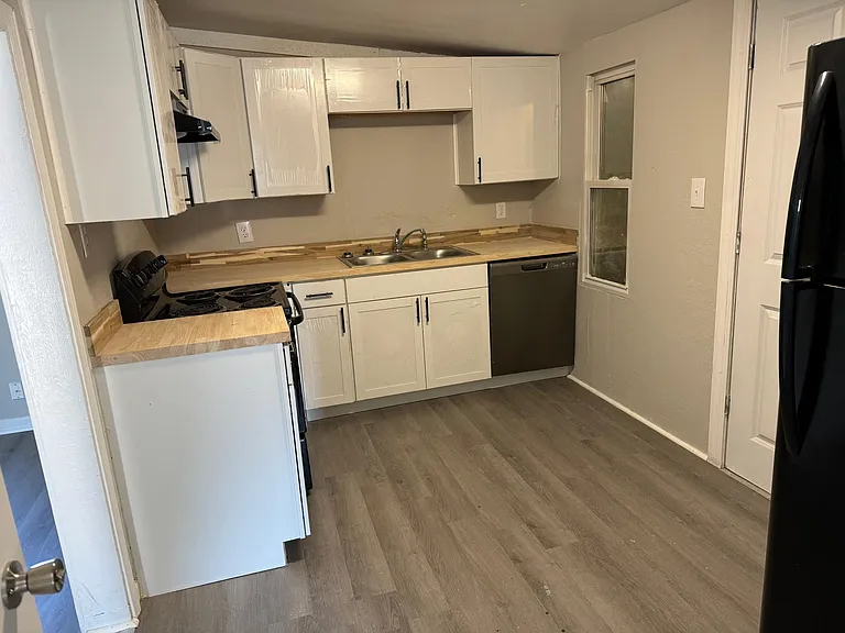 3005 Navaho St — Photo 12