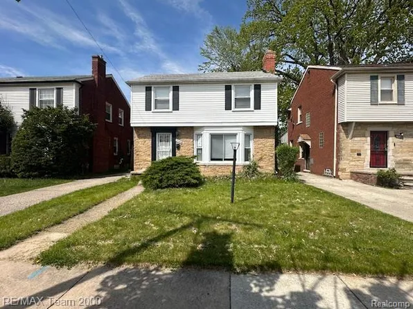 18453 Lauder St, Detroit, MI 48235