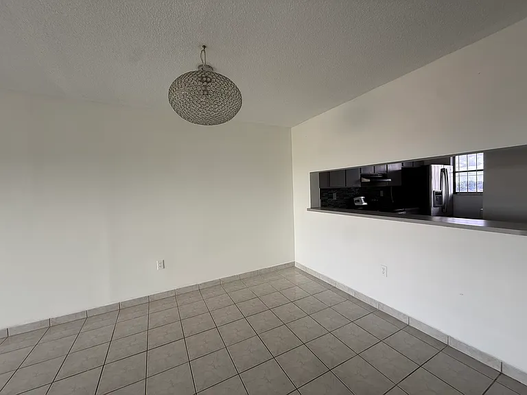 10145 NW 9th Street Cir #7 — Photo 5
