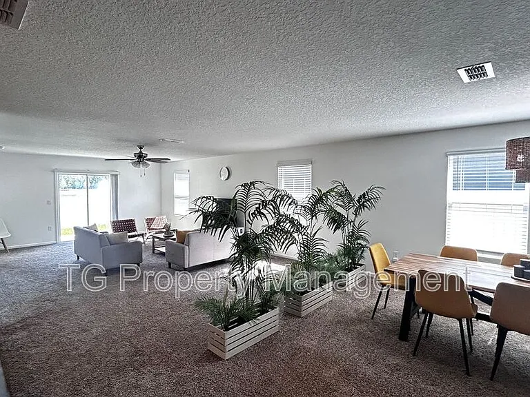 12571 Russian Olive Rd — Photo 12
