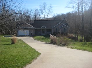 615 Randy Smith Dr, Springville, IN 47462