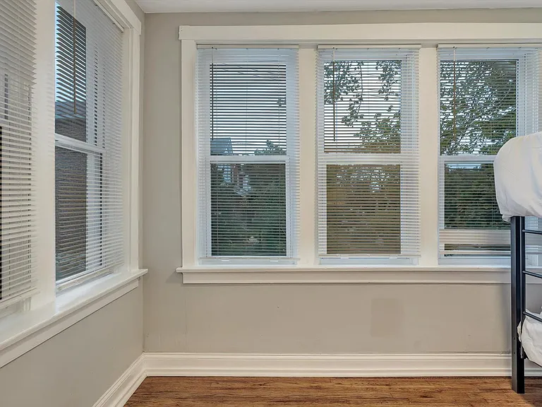 3106 Gurney Ave #1S — Photo 13