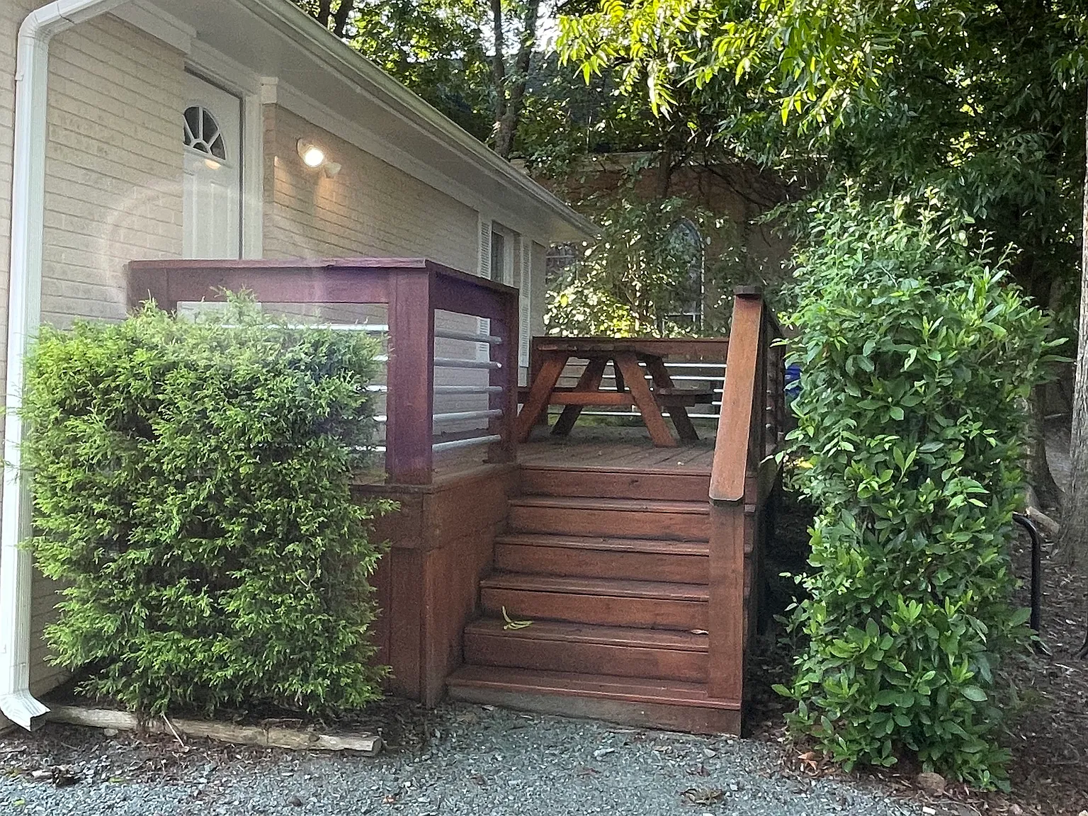 2 bed, 750 sqft, $2,450 — Photo 2