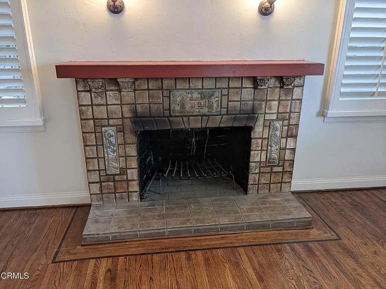 1 Waverly Dr — Photo 8