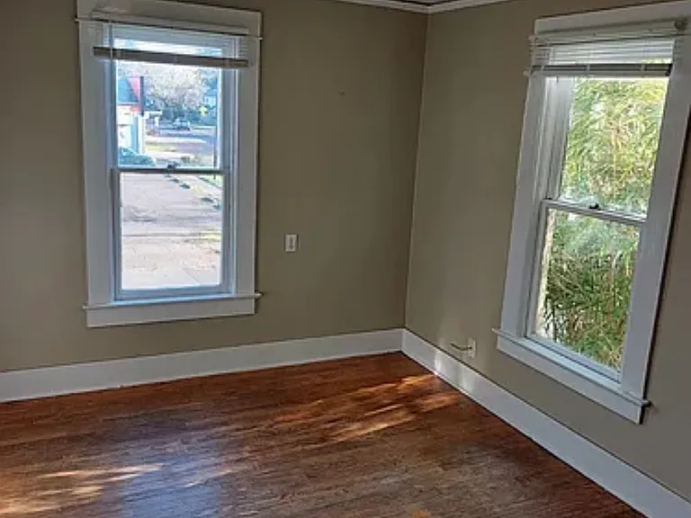 1203 NW Van Buren Ave #A — Photo 9